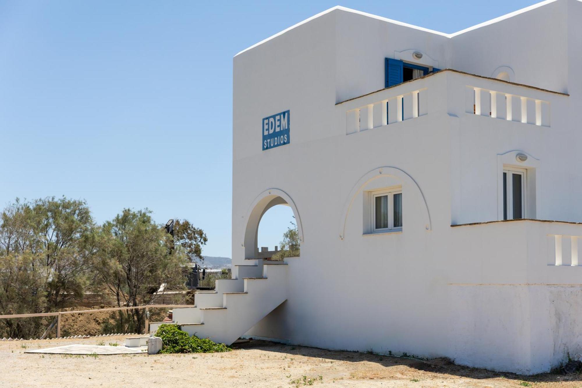 Naxos Edem Studios & Apartments Naxos City Bagian luar foto